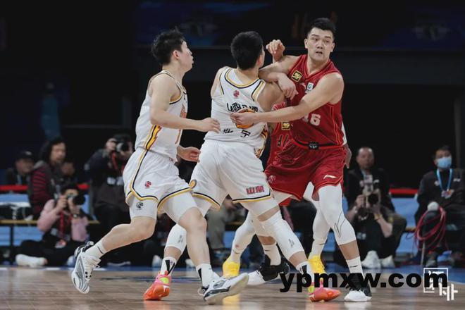 挑对手！恩怨局！今年的CBA季后赛故事可太多了