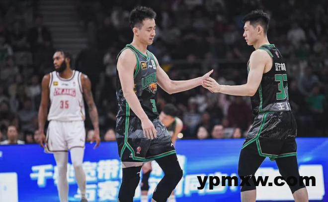 挑对手！恩怨局！今年的CBA季后赛故事可太多了